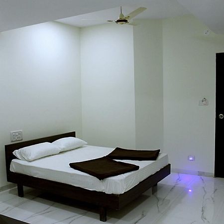 Super Hotel O Nashik Near Vijay Mamta Theatre Formerly Sahara Inn Exterior photo