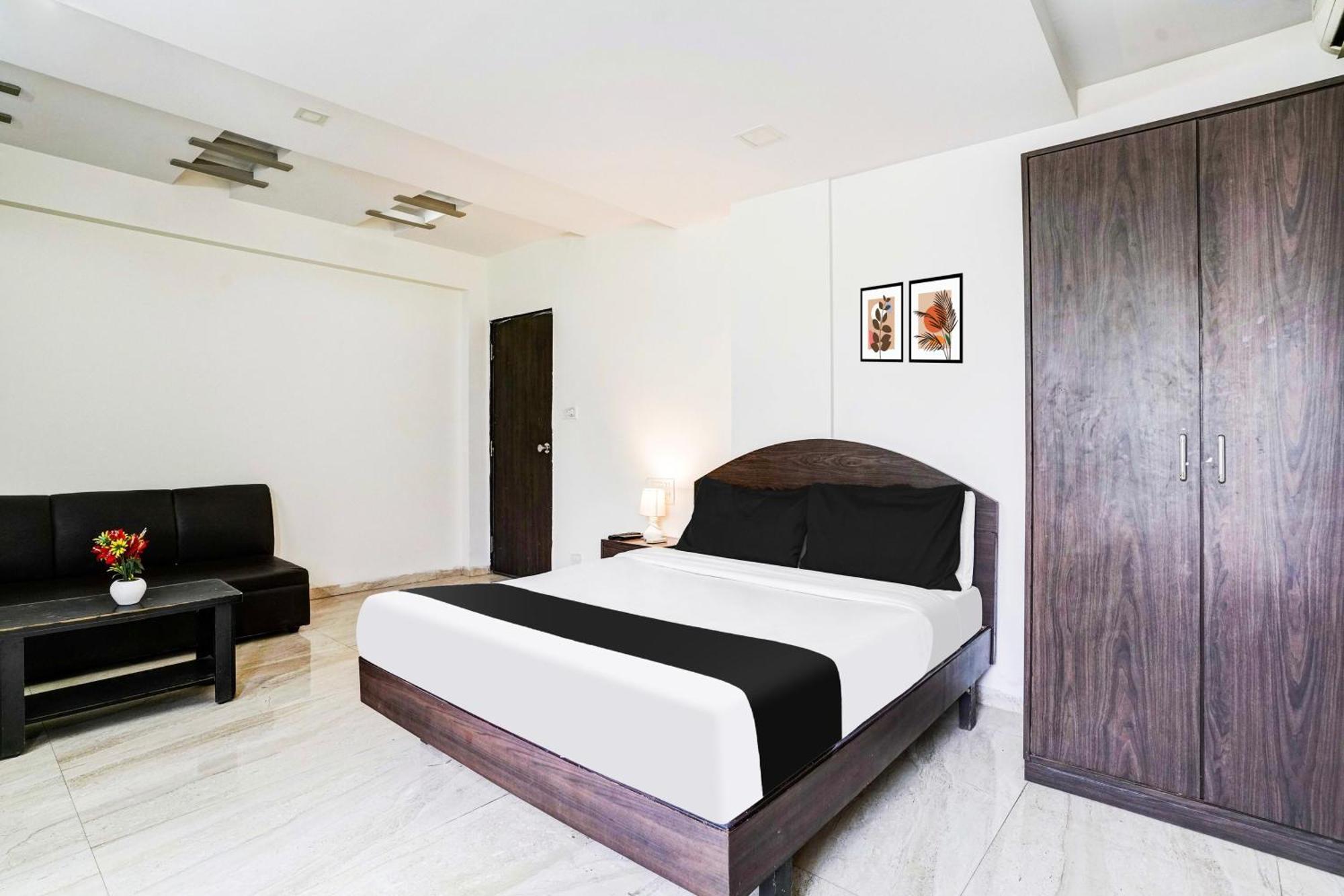 Super Hotel O Nashik Near Vijay Mamta Theatre Formerly Sahara Inn Exterior photo
